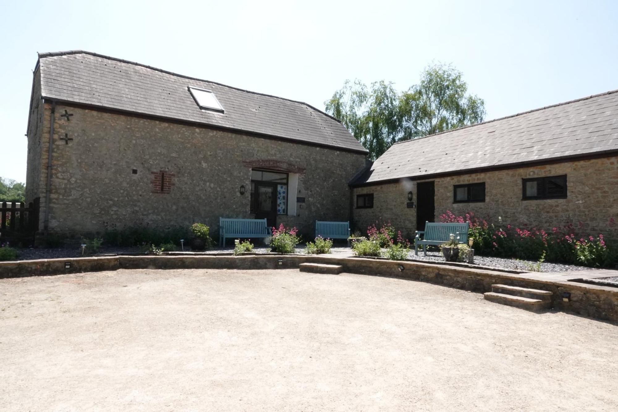 Bakers Mill Holiday Cottages Beaminster Exterior photo